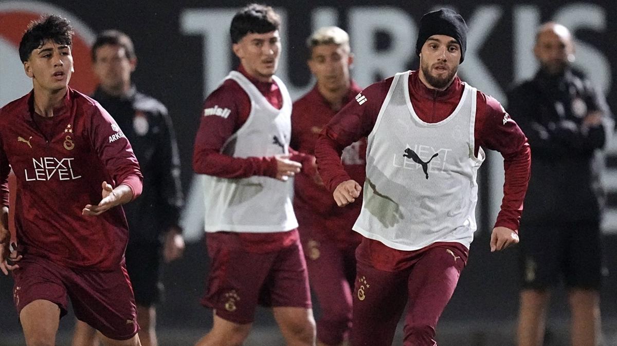 Galatasaray, Baakehir mesaisine 3 eksikle balad