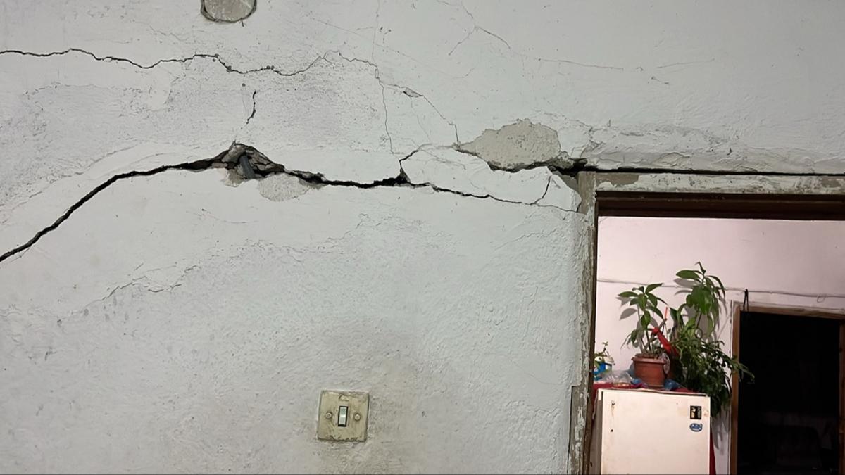 Ktahya'da 4,9 byklnde deprem! stanbul'da da hissedildi