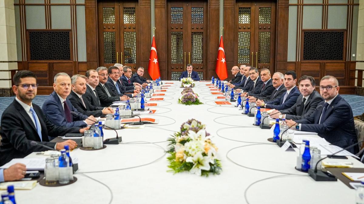 EKK toplants sona erdi... Tek haneli enflasyon vurgusu 