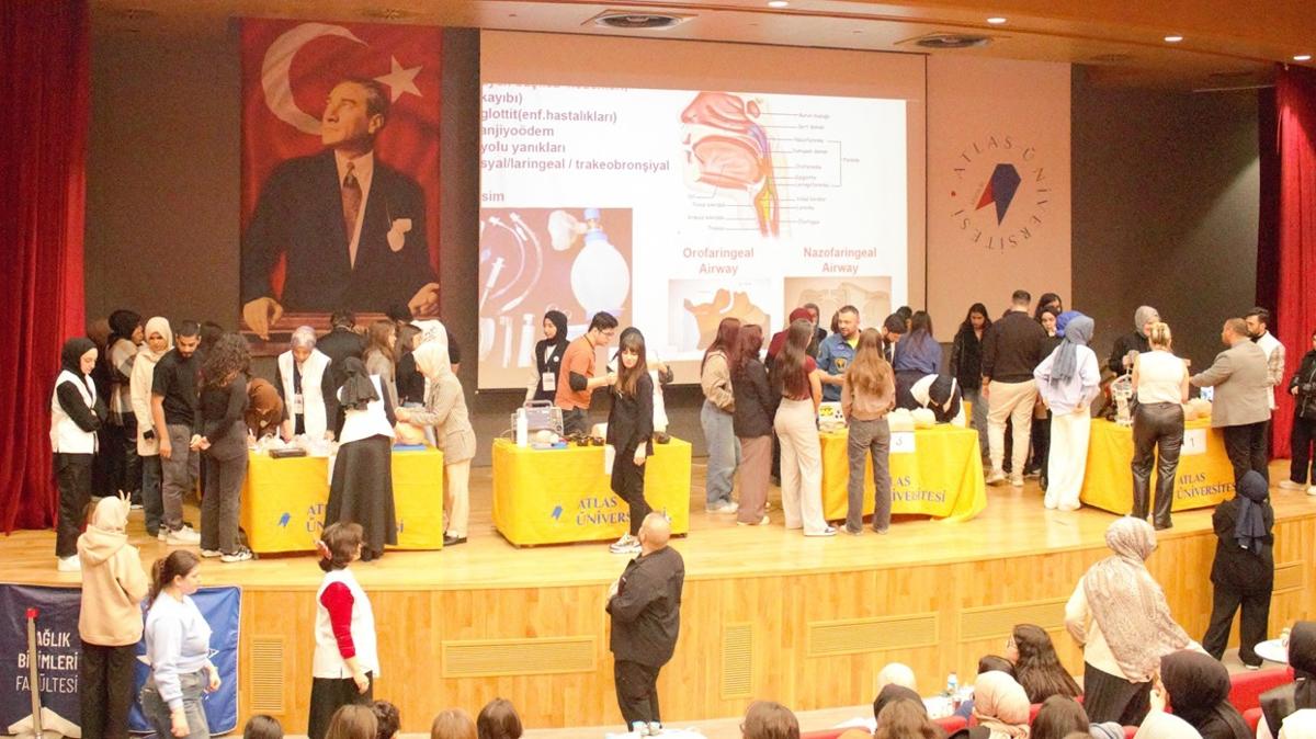 Gen Yeryz Doktorlar Topluluklar, 20 bini akn gnll genle toplum yararna projeler retiyor 