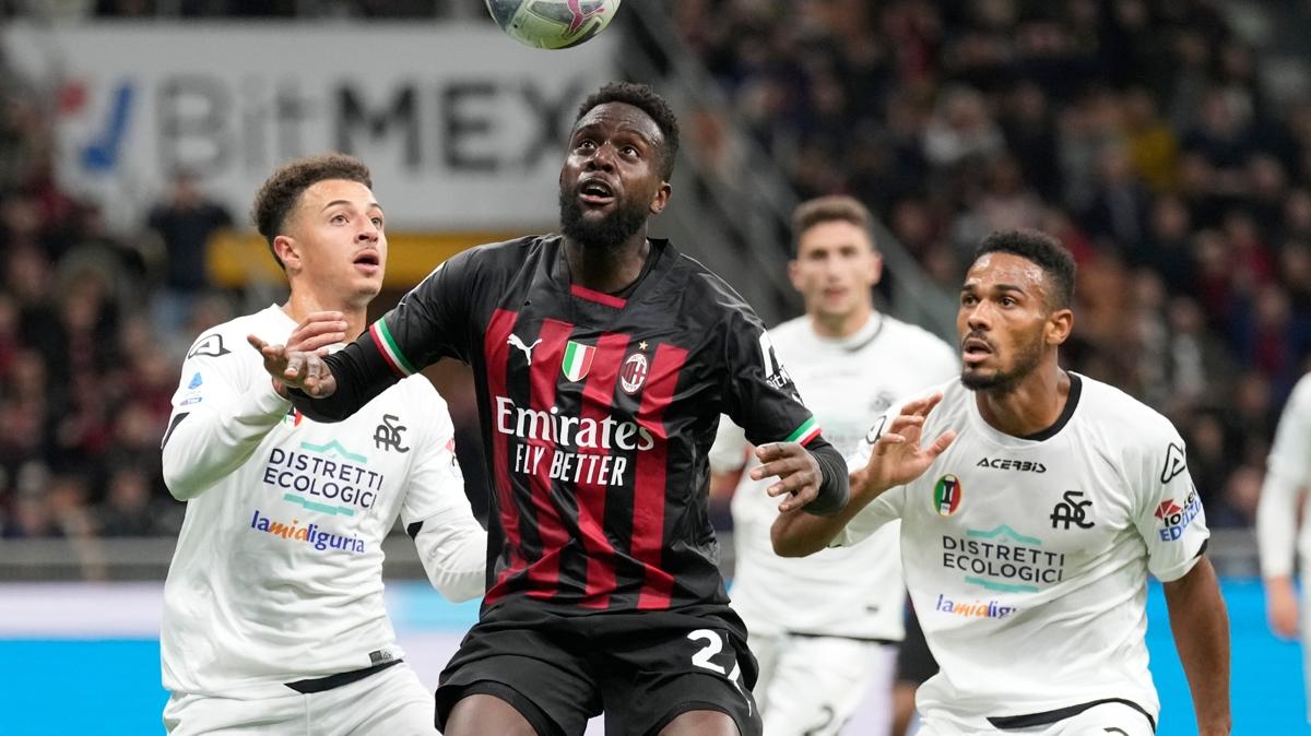 Milan, Divock Origi ile yollarn ayryor