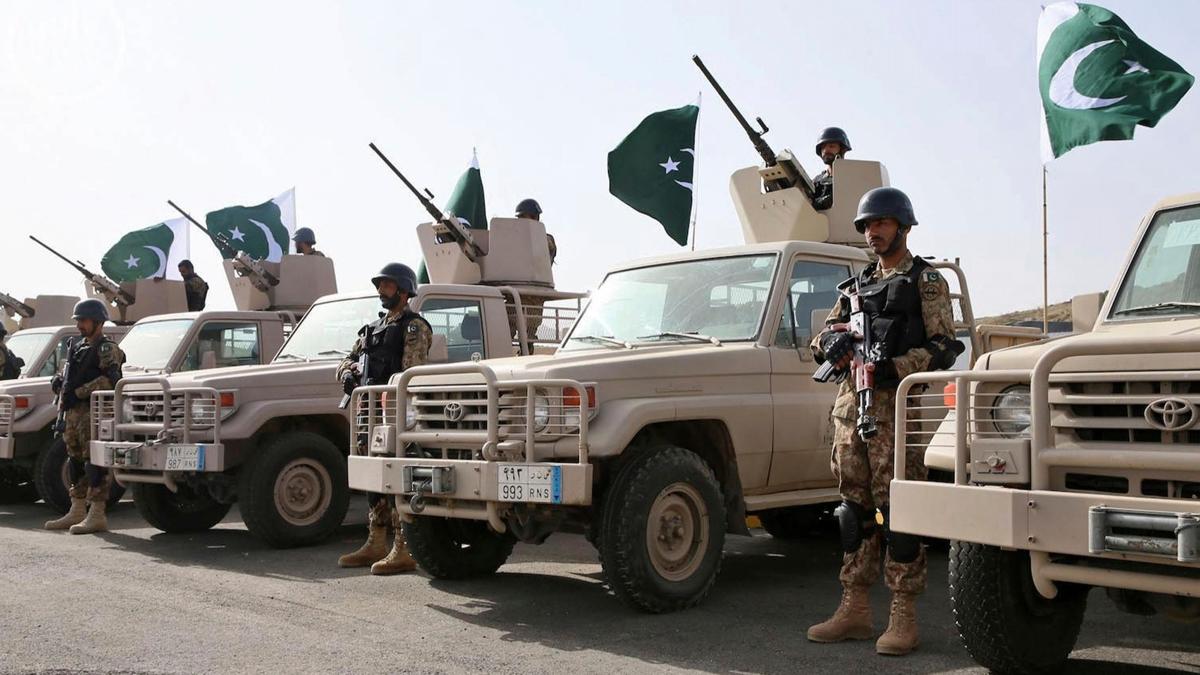 Pakistan'da atma: 5 militan ldrld
