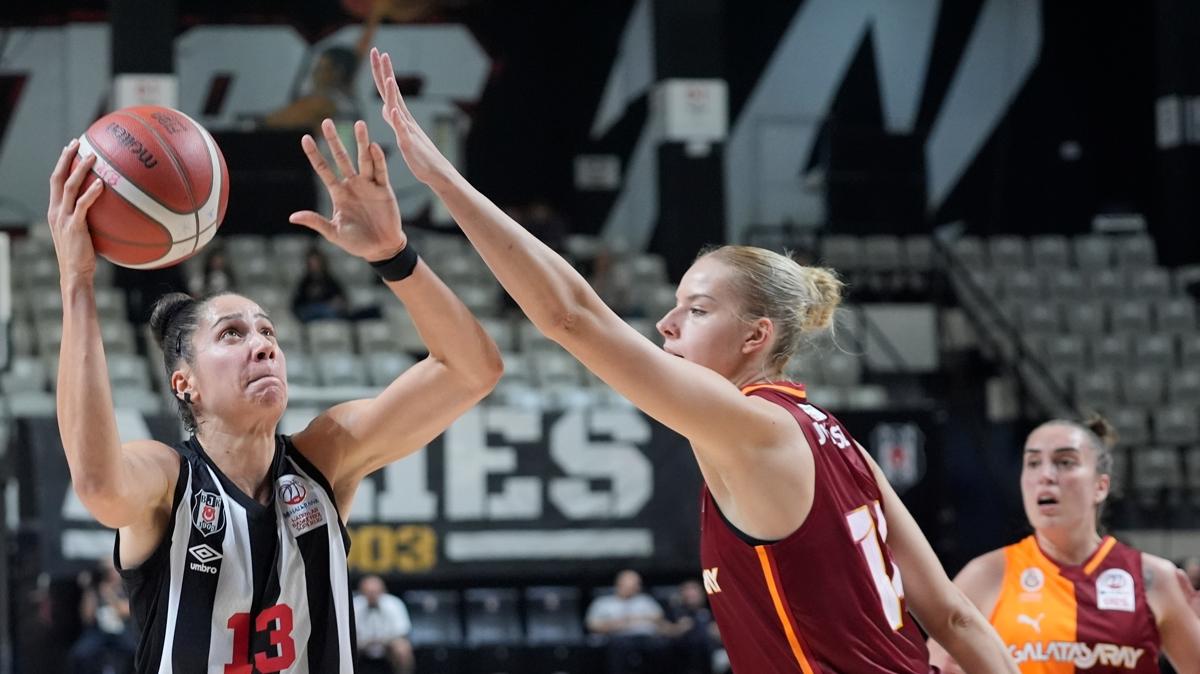 Basketbolda derbiyi Galatasaray kazand