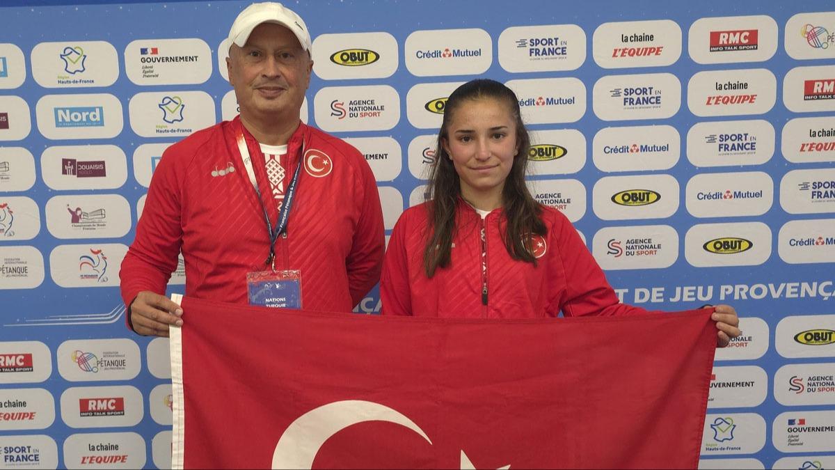 Milli bocceci Yamur Tosun'dan Dnya Kupas'nda bronz madalya