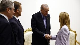 Cumhurbaşkanı Erdoğan ile Meloni arasında samimi diyalog
