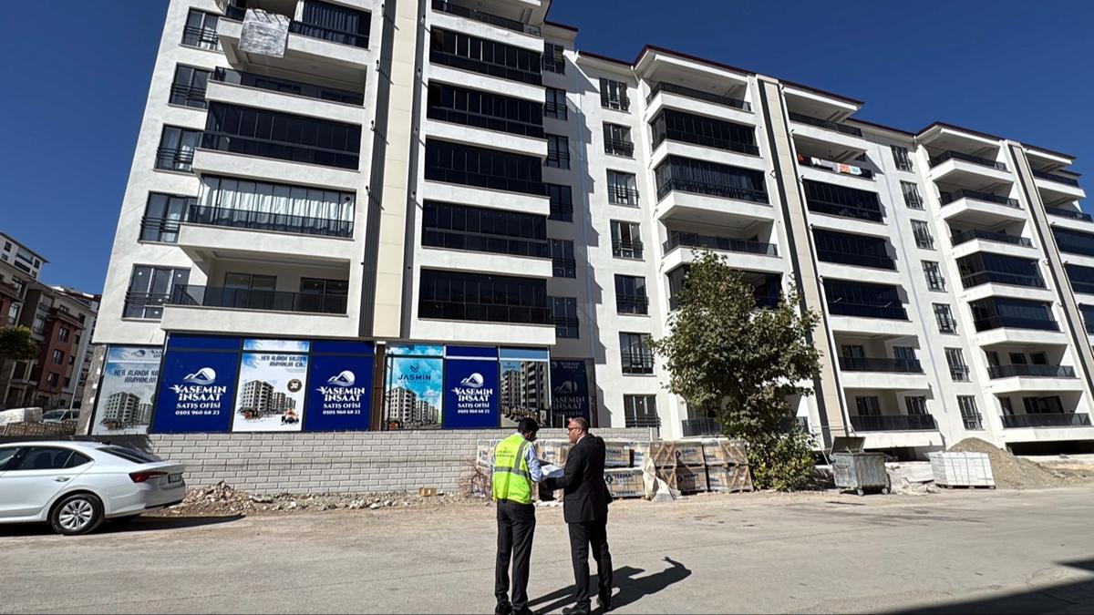 Elaz'da depremzede aileler yeni yuvalarna yerleti 
