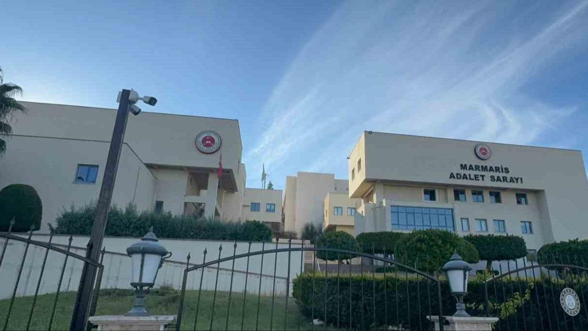 Sosyal yardm vurgunu: Mdr ve 2 personel tutukland 