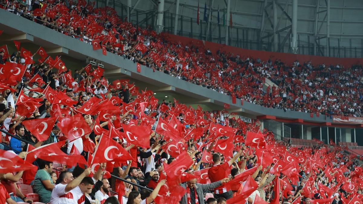 TFF aklad! Bilet gelirleri Gazze'ye balanacak