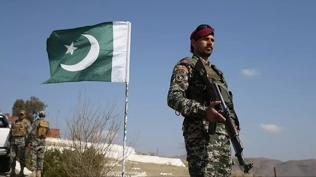 Afganistan ve Pakistan sınırında çatışma! Çok sayıda üs hasar gördü