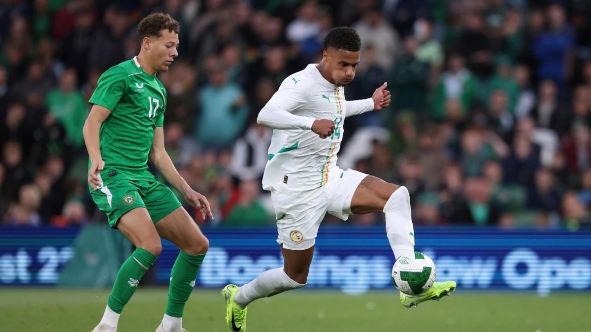 Kampa ge katlmt! Senegal'de gndem Ismail Jakobs