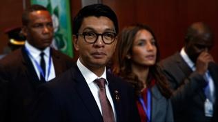 Rajoelina ulusa seslendi! 'Anayasa' vurgusu yaptı