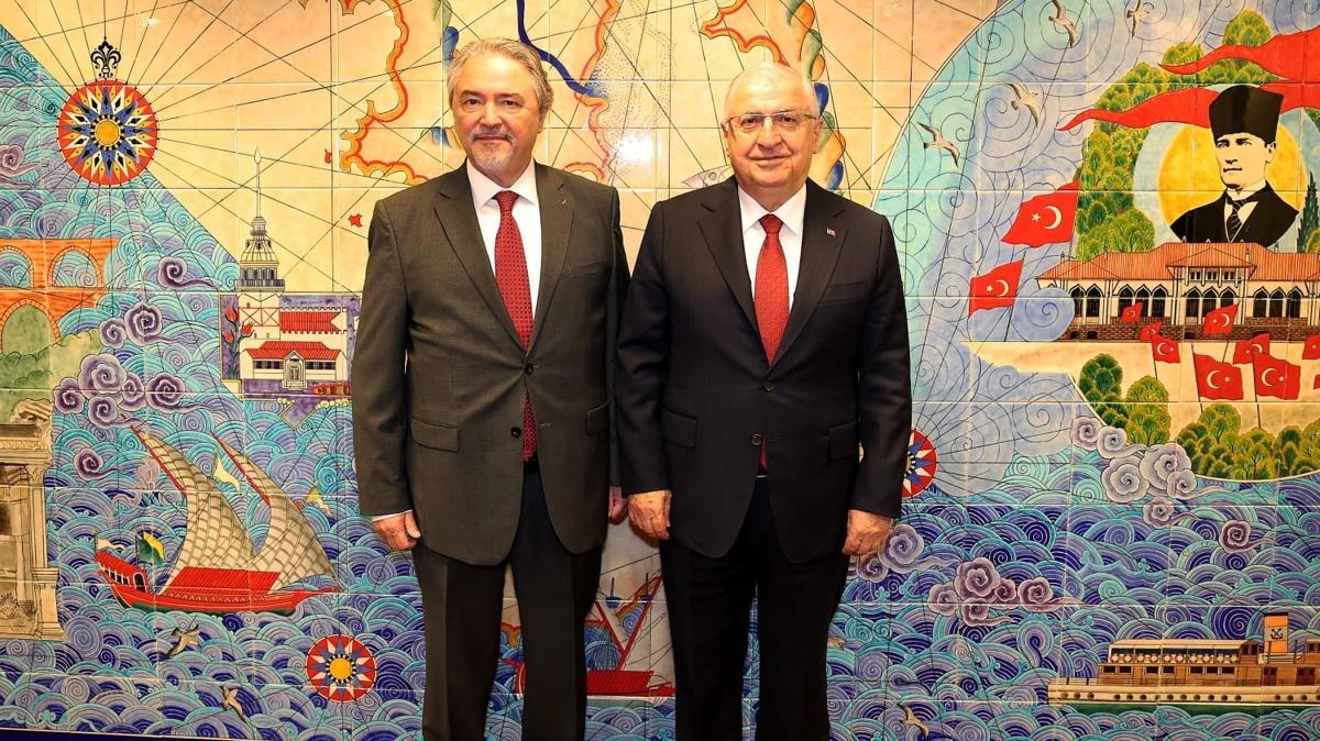 Bakan Gler'den Trkiye'nin NATO Daimi Temsilcilii'ne ziyaret 