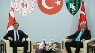 Cumhurbaşkanı Erdoğan, Gürcistan Cumhurbaşkanı Kavelaşvili ile görüştü