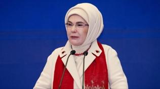 Emine Erdoğan: Tüm emekçi kadınlarımızın Dünya Kadın Çiftçiler Günü'nü tebrik ediyorum