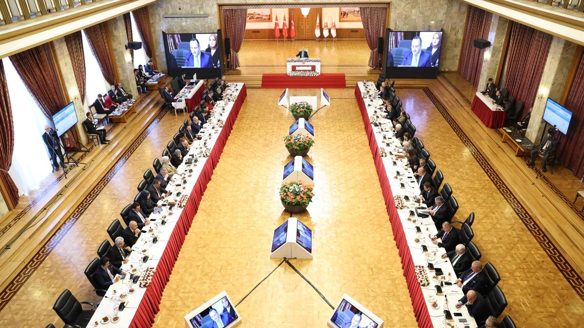 Milli Dayanma, Kardelik ve Demokrasi Komisyonu'nda genleri ve kadnlar temsil eden sivil toplum kurulular temsilcileri dinlendi
