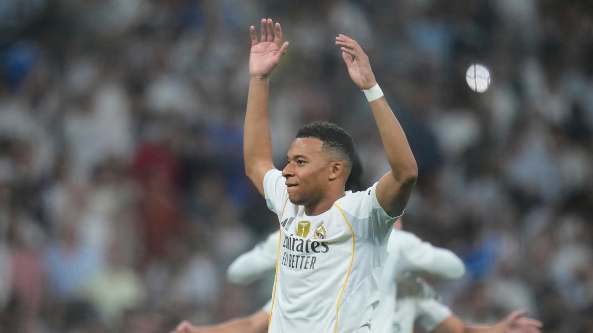 Baakehir'den Mbappe paylam! 