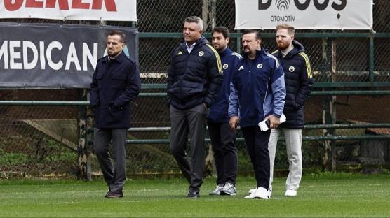 Fenerbahe'de Bakan Saran idman takip etti