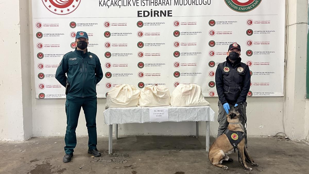 Gmrk Muhafaza ekipleri zehir tacirlerine geit vermedi