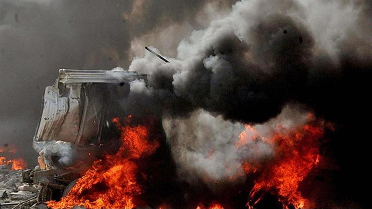 Suriye'de ordu otobsne bombal saldr! ok sayda l ve yaral var
