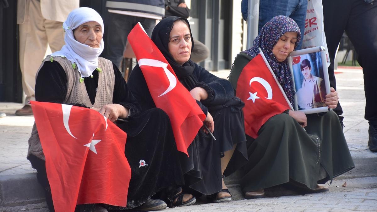 Van'da evlat nbeti: Gl bir devletimiz var, k gel devletimize teslim ol