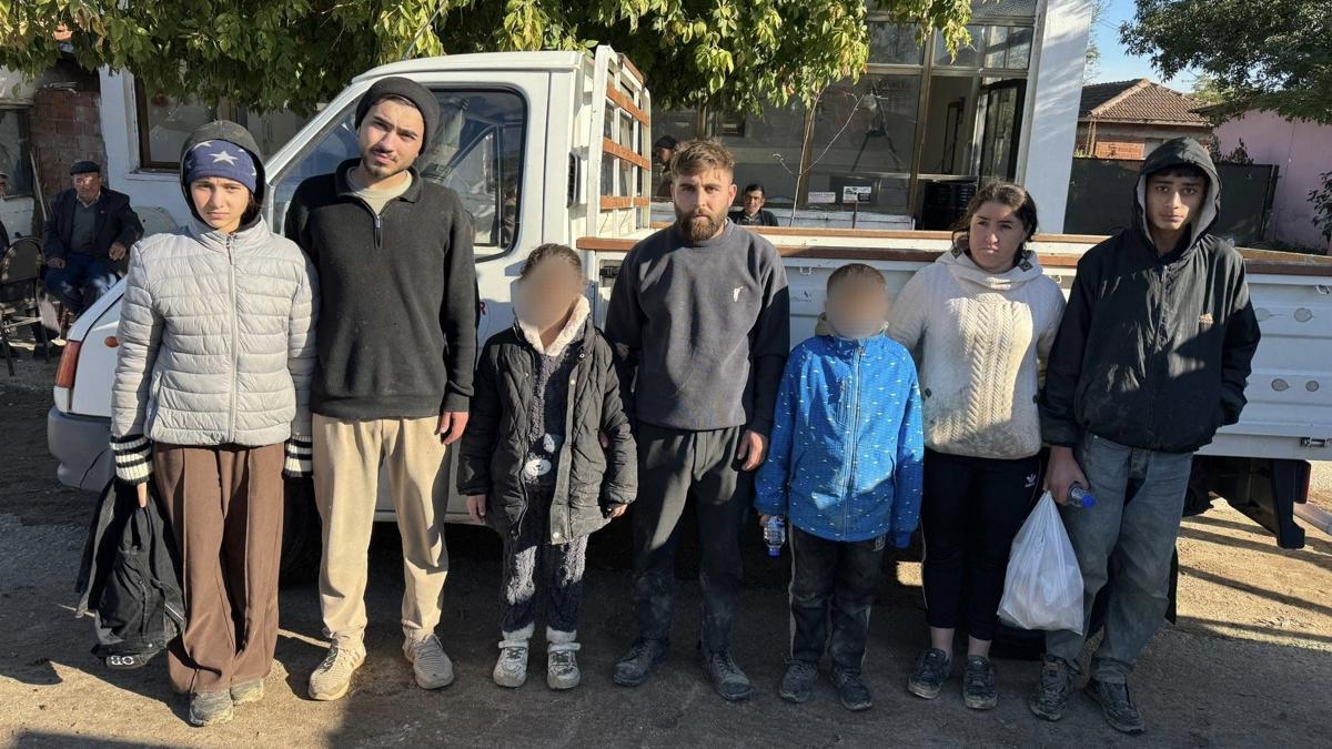 Yakalanan gmenler Geri Gnderme Merkezi'ne teslim edildi  