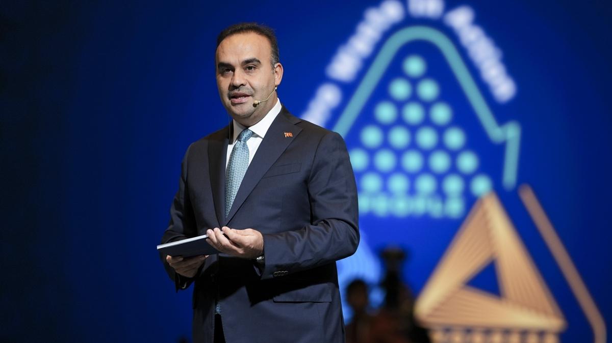 10 milyar doları aşan yatırım hayata geçirilecek! Bakan Kacır: Veri merkezi bölgeleri kuracağız