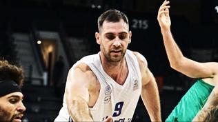 Anadolu Efes'te Georgios Papagiannis'ten kötü haber