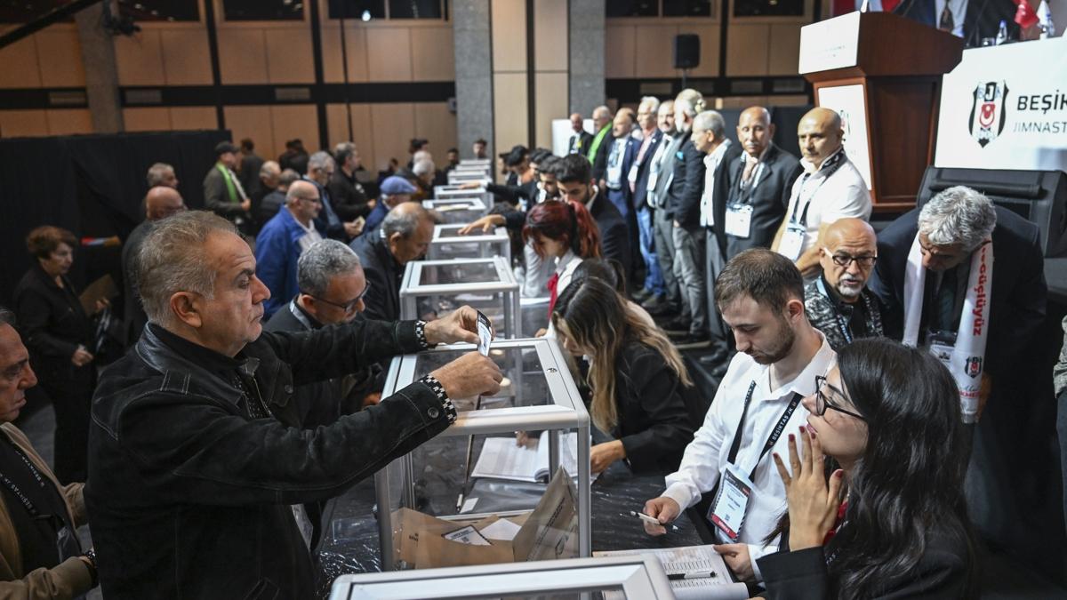 Beikta'ta divan bakan adaylar oylarn kulland  