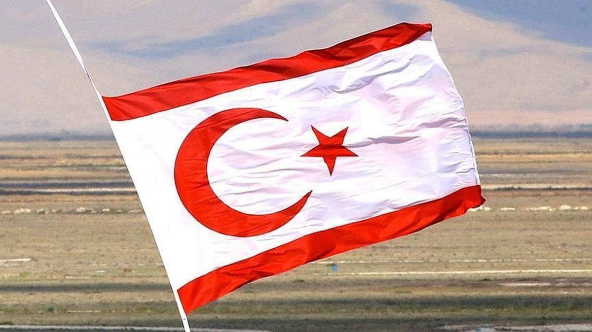 KKTC'de cumhurbakan seimi... Oy kullanma ilemleri sona erdi