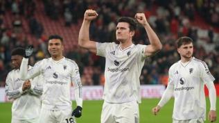 Manchester United, Liverpool'u deplasmanda yıktı!