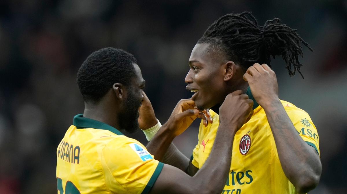 Rafael Leao, Milan' zafere tad