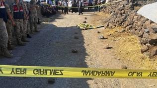 Şanlıurfa'da acı kaza: 1 yaşındaki çocuk iş makinesinin altında kalarak can verdi