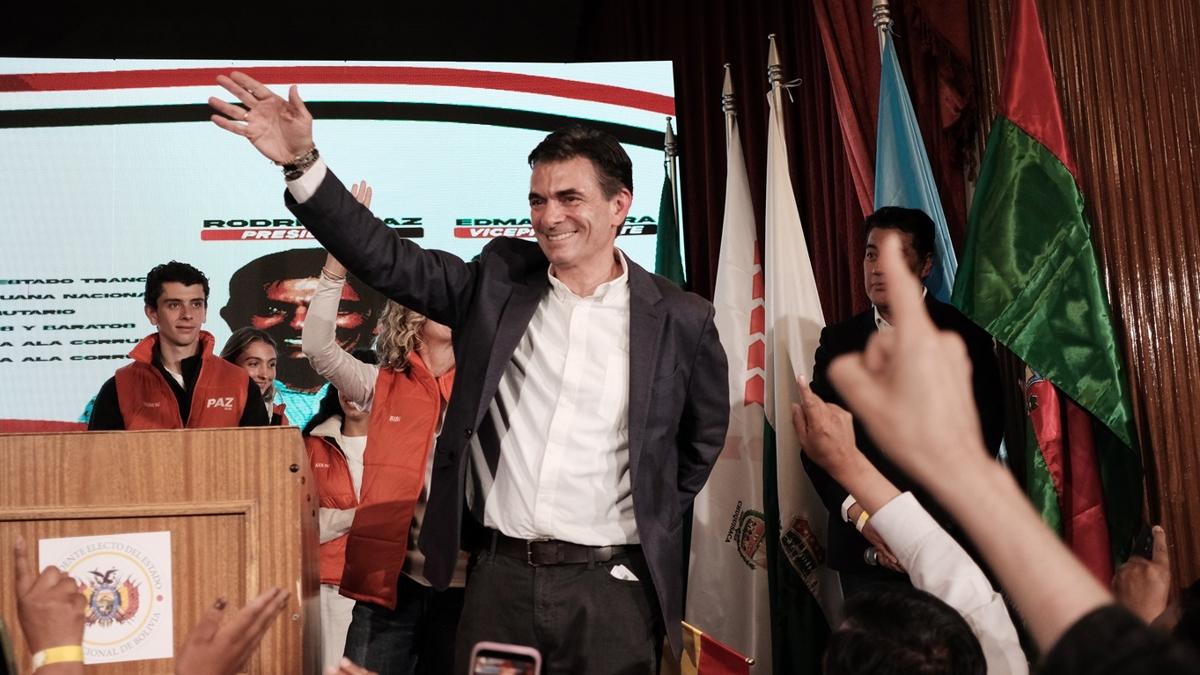 Bolivya'da bakanlk seimini Paz kazand... ''ABD ile ilikiler dzeltilecek''