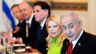 İsrail kabinesinde kriz! Netanyahu görevden aldı