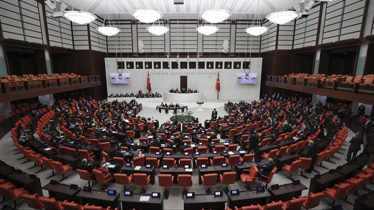 TSK'nn grev sresi uzatld! Lbnan, Irak ve Suriye tezkereleri kabul edildi