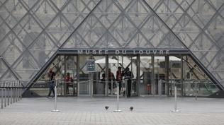 7 dakikada 88 milyon avroluk soygun: Louvre Müzesi'ne ziyaretçi girişi tekrar başladı