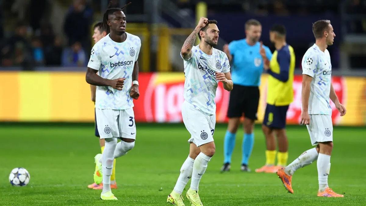 Hakan alhanolu att! Inter farkl kazand