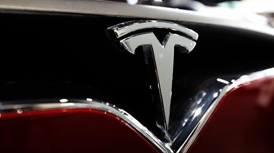 Tesla'da batarya sorunu duyurusu! Binlerce ara geri arlyor