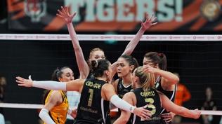 VakıfBank, Eczacıbaşı'nı deplasmanda mağlup etti