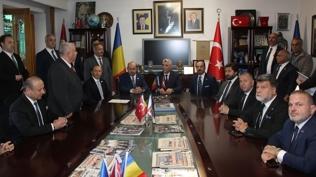 Bakan Bolat'tan iş birliği mesajı: 20 milyar dolarlık hedefe emin adımlarla