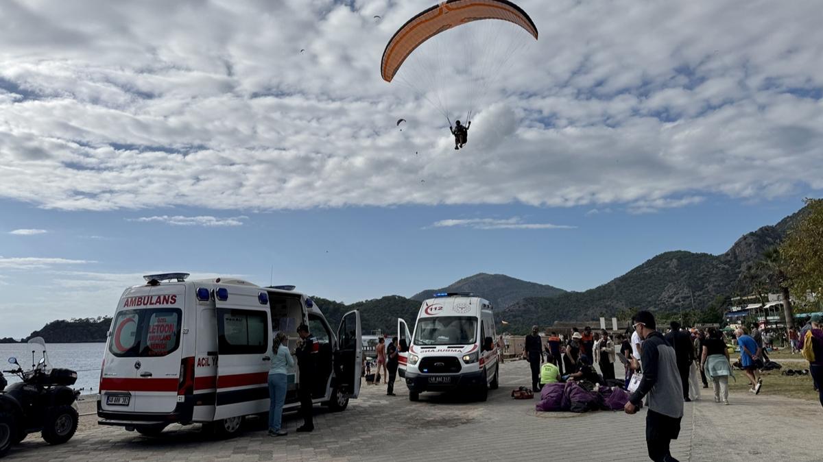 Fethiye'de faciadan dönüldü: İniş sırasında çarpıştılar