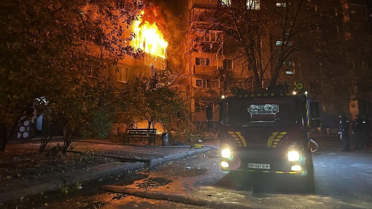 Rus ordusu Kiev'e saldırdı: 1 ölü 10 yaralı