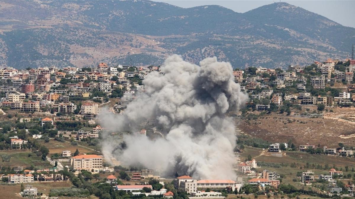 Soykırımcı İsrail'den Lübnan'a İHA saldırısı: 3 can kaybı