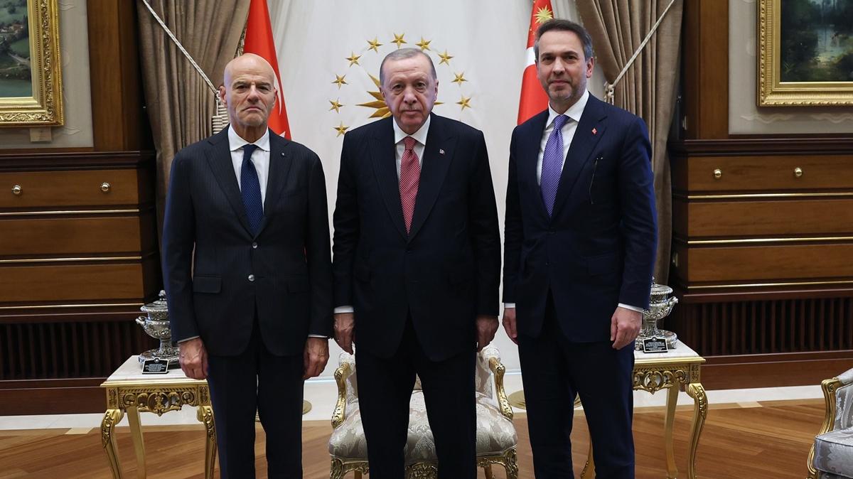 Cumhurbakan Erdoan, Claudio Descalzi'yi kabul etti