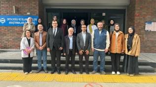 Kresel akademi g ilikilerini yeniden retiyor