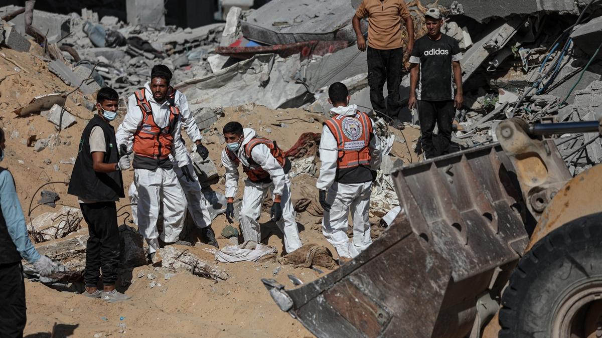 Naaşları defnedenler de şehit oldu! Hamas: Artık kimse yerlerini bilmiyor