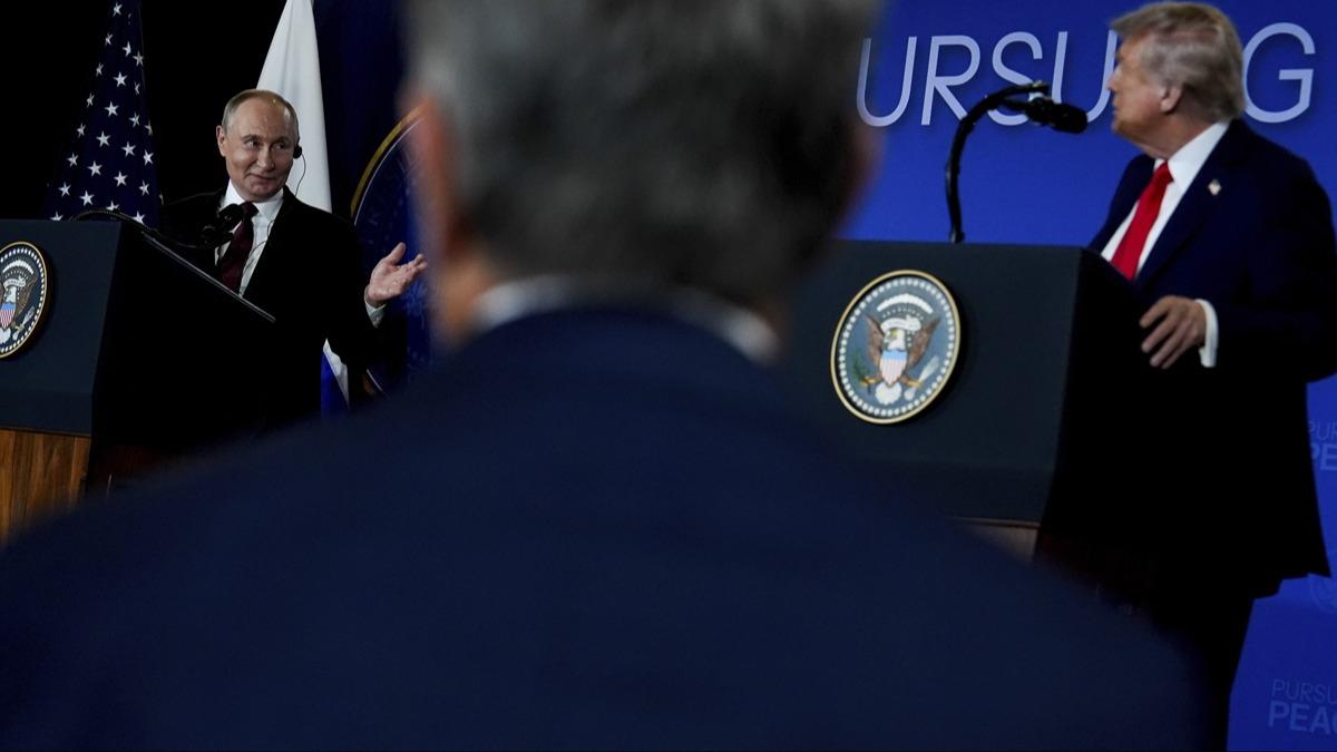 Trump'tan savaşla ilgili kritik mesaj: Bizim 8 bin mil gitmemize hiç gerek yok