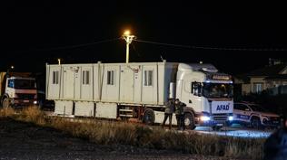 AFAD'dan Sındırgı'ya hızlı müdahale: 100 konteyner 24 saatte kuruluyor