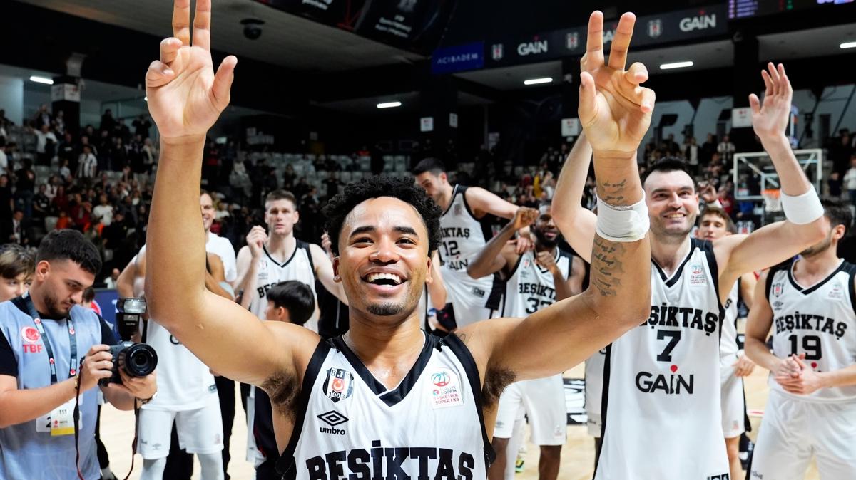 Beşiktaş yarın sahasında Cosea takımını ağırlayacak