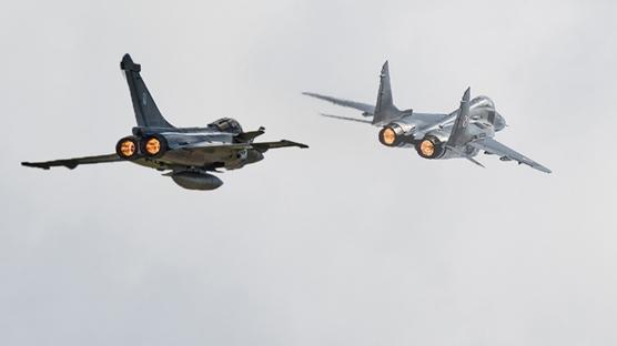 250 adet F-16 ve Rafale alnacak